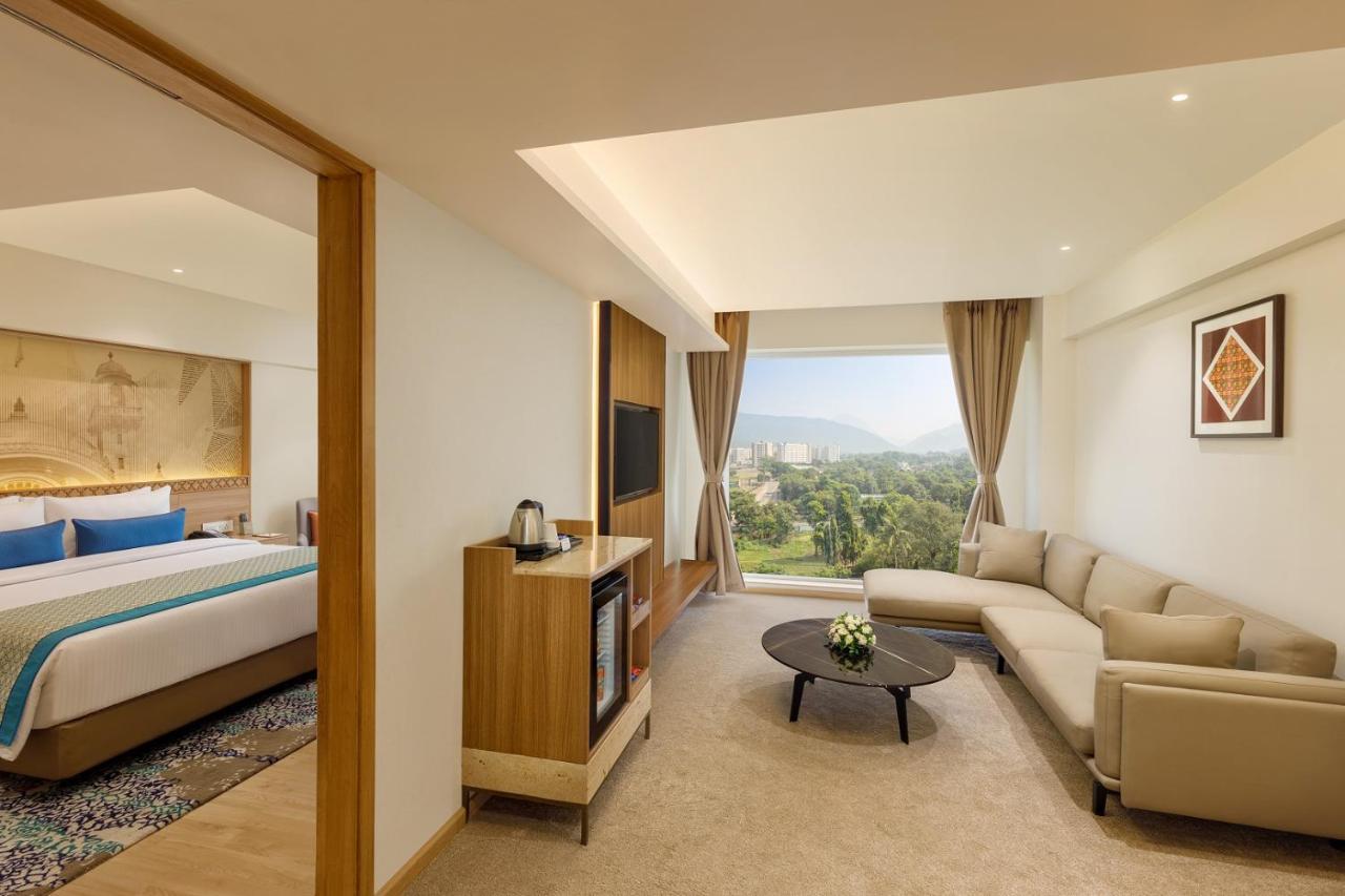 Bellevue Sarovar Premiere ג'ונגאדה מראה חיצוני תמונה