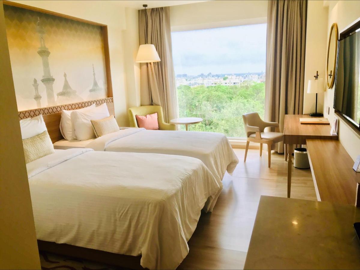 Bellevue Sarovar Premiere ג'ונגאדה מראה חיצוני תמונה